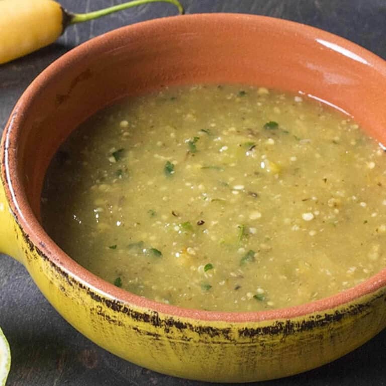Easy Green Chili Sauce Recipe (Salsa Verde) Chili Pepper Madness