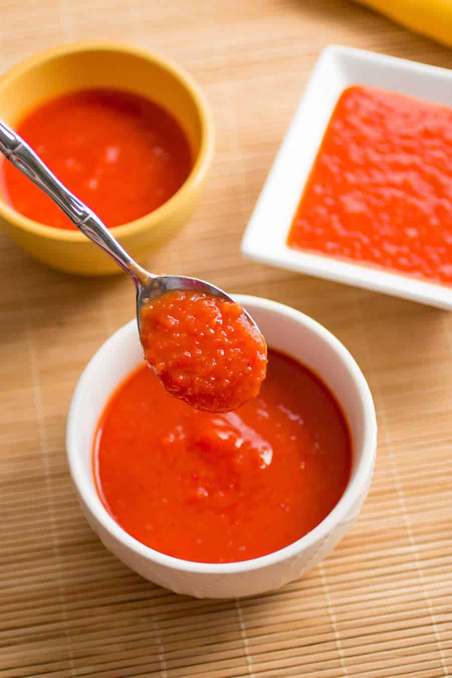 https://www.chilipeppermadness.com/wp-content/uploads/2015/05/Homemade-Ghost-Pepper-Chili-Hot-Sauce-Recipe2.jpg?utm_source=chatgpt.com