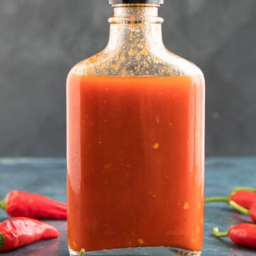 Homemade Sriracha Hot Sauce Recipe