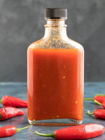 Homemade Sriracha Hot Sauce Recipe