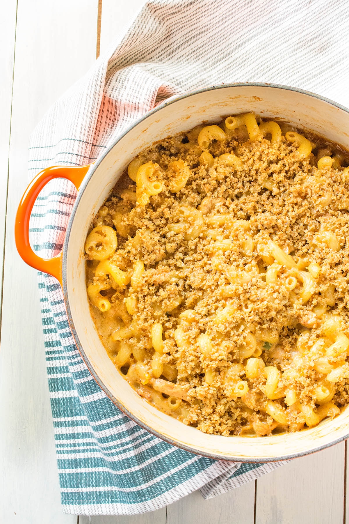 one-pot spicy chicken mac and cheese