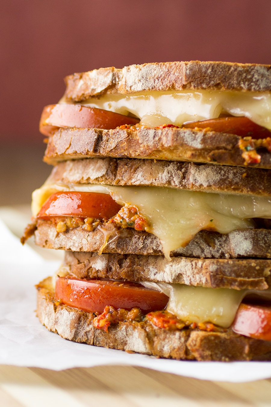 italian pesto and marinated tomato grilled cheese sandwich
