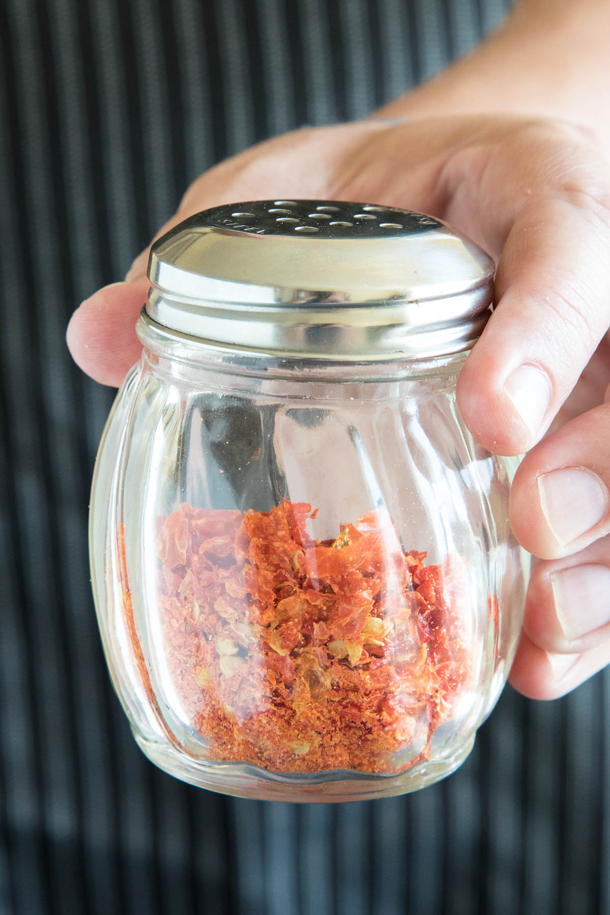 How to Make Homemade Chili Flakes - Recipe - Chili Pepper Madness