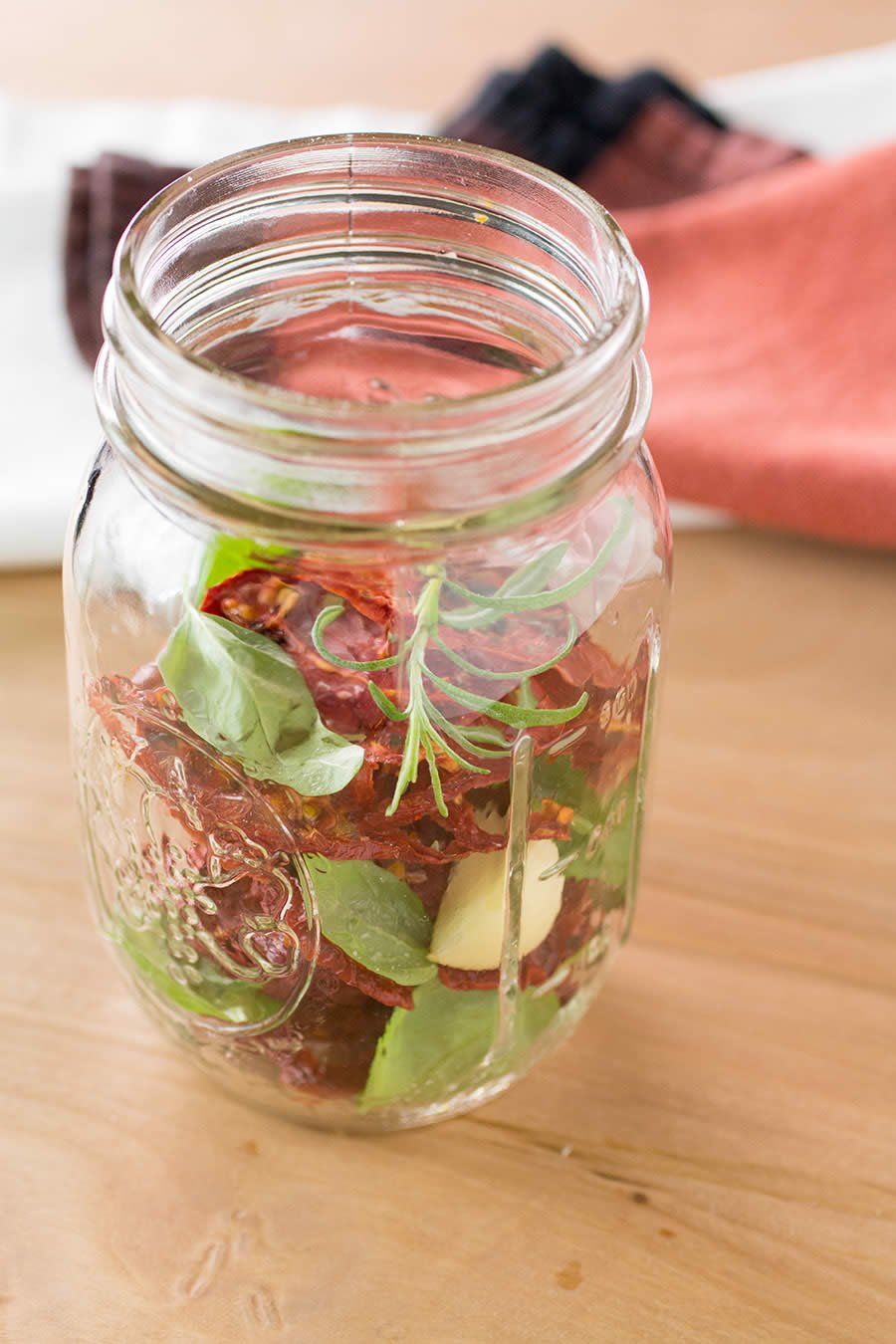 A jar to make sun dried tomatoes.