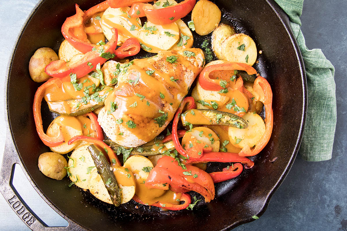 One-Pan Baked Chicken and Peppers with South Carolina BBQ Sauce – Recipe
