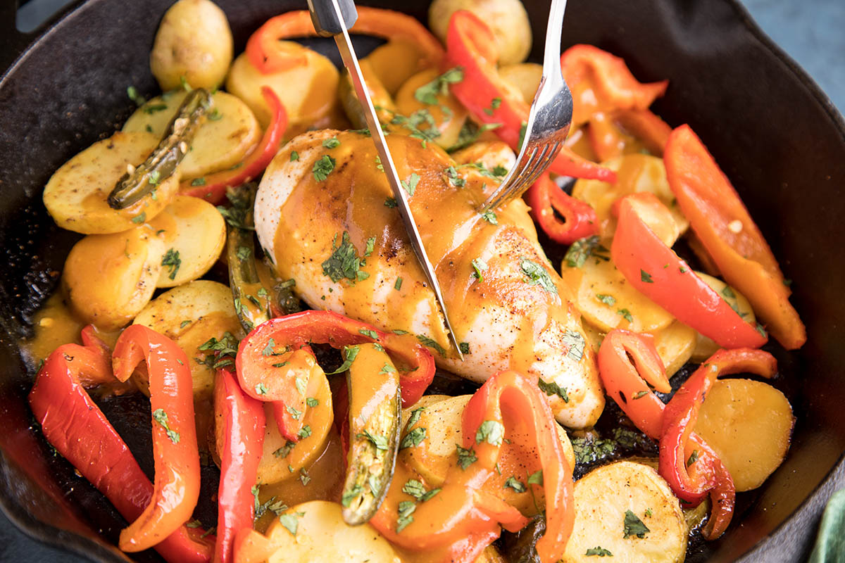 One-Pan Baked Chicken and Peppers with South Carolina BBQ Sauce – Recipe