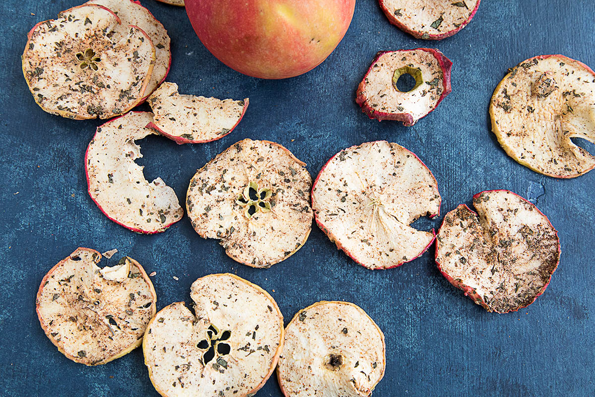 Spiced Dried Apple Chips – Recipe