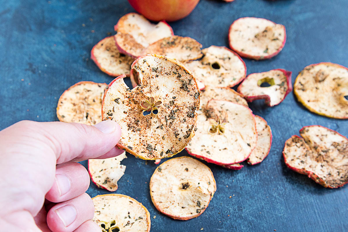 Spiced Dried Apple Chips – Recipe