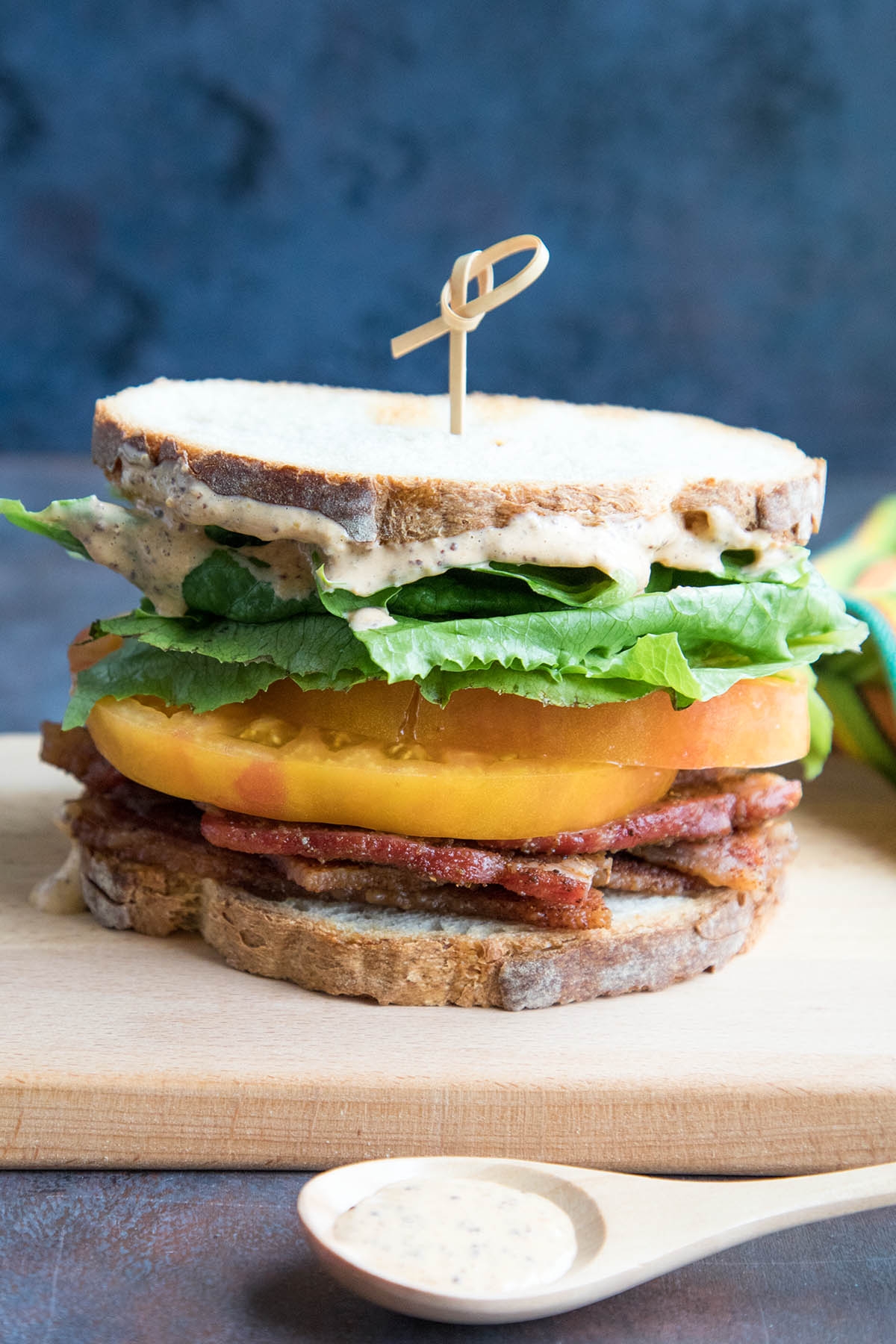 spicy madness style blt sandwich