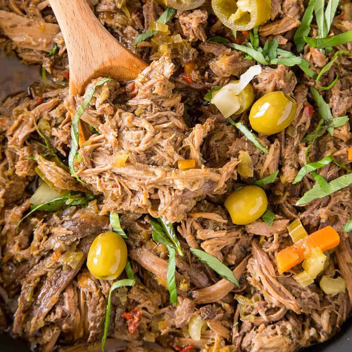 Chicago Pot Roast (Spicy Slow Cooker Pot Roast Recipe)