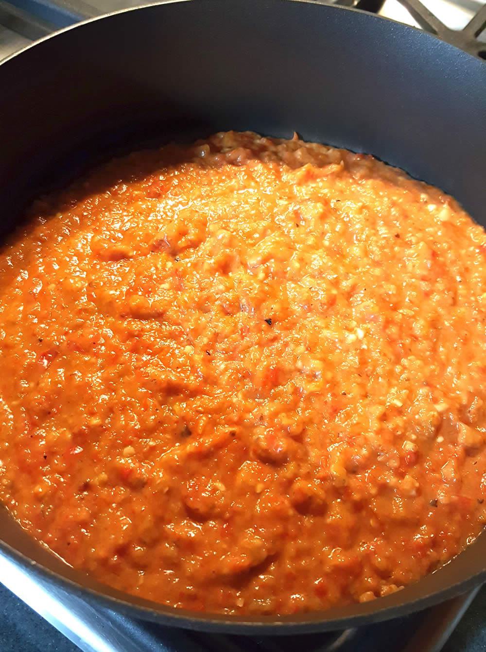 Simmering the Ajvar in a pot