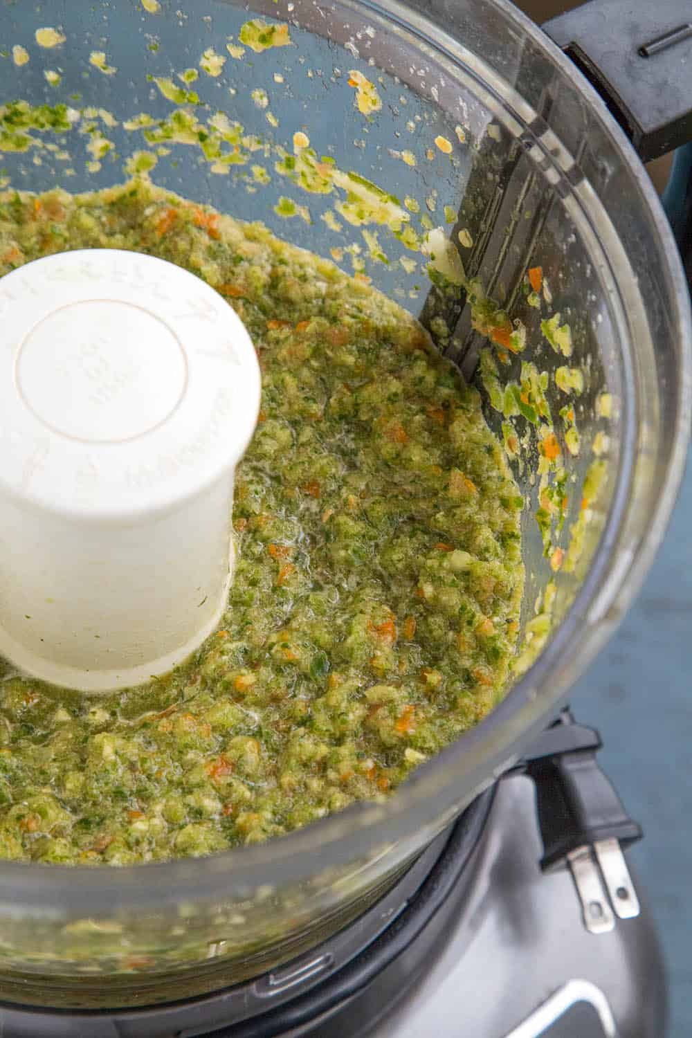 Processing sofrito in a food processor