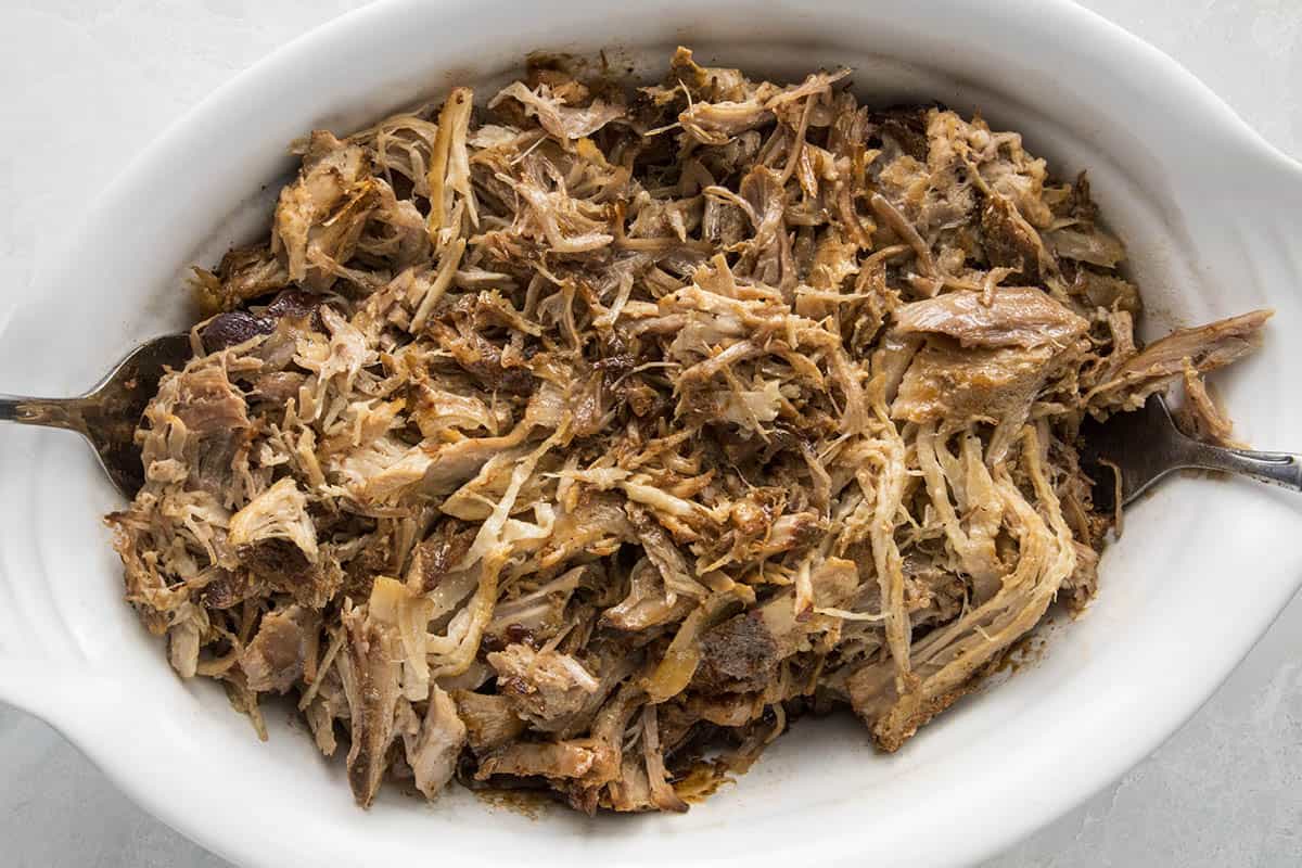 Delicious, juicy pulled pork in a slow cooker.