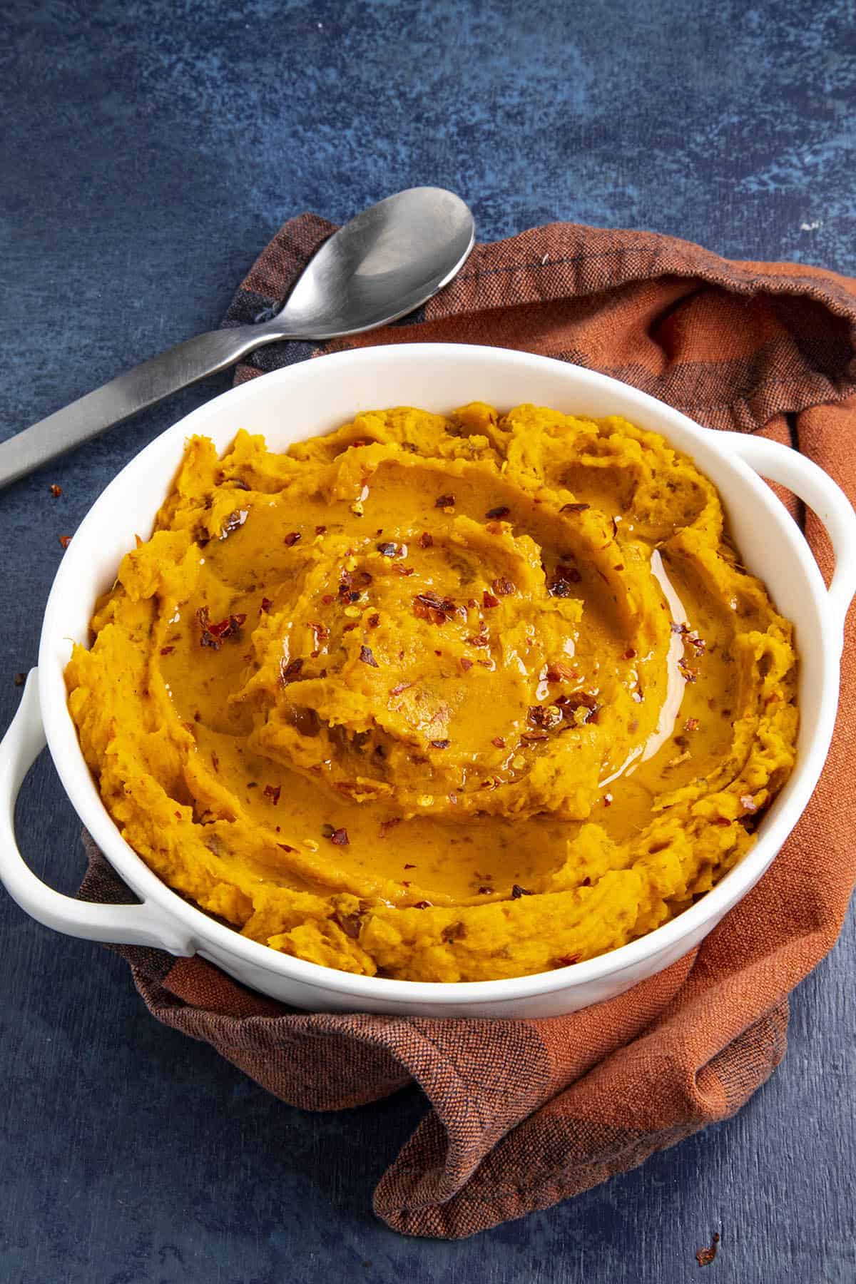 Chipotle Mashed Sweet Potatoes in a bowl, ready to serve