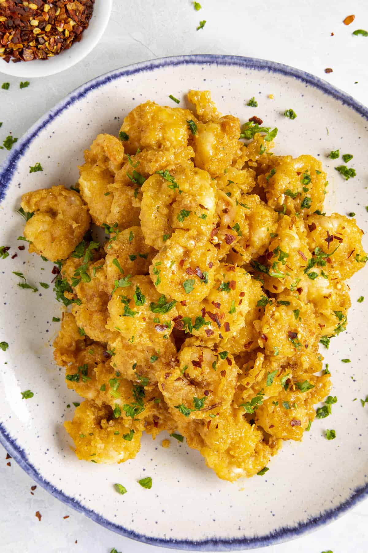 https://www.chilipeppermadness.com/wp-content/uploads/2019/12/Bang-Bang-Shrimp-Recipe2.jpg