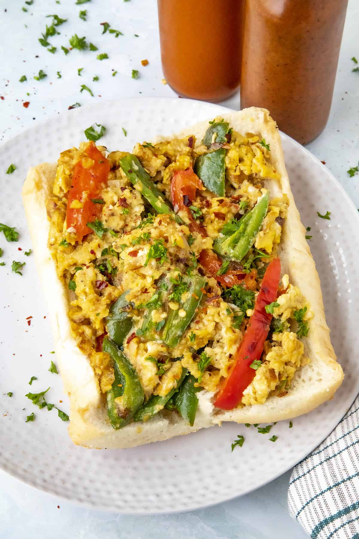 Pepper and Egg Sandwich with lots of peppers