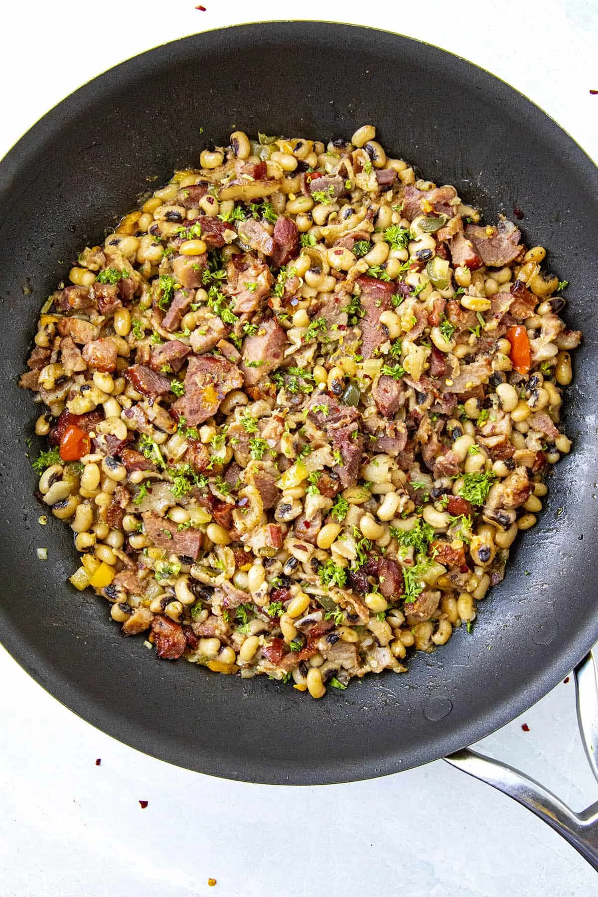 Black Eyed Peas in a pan, ready to serve