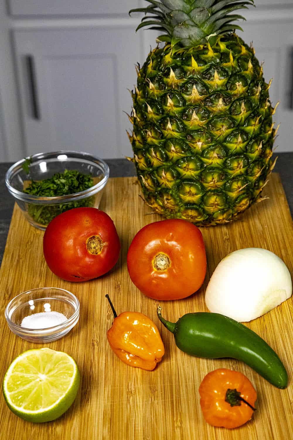 Ingredients to make Spicy Pineapple Salsa