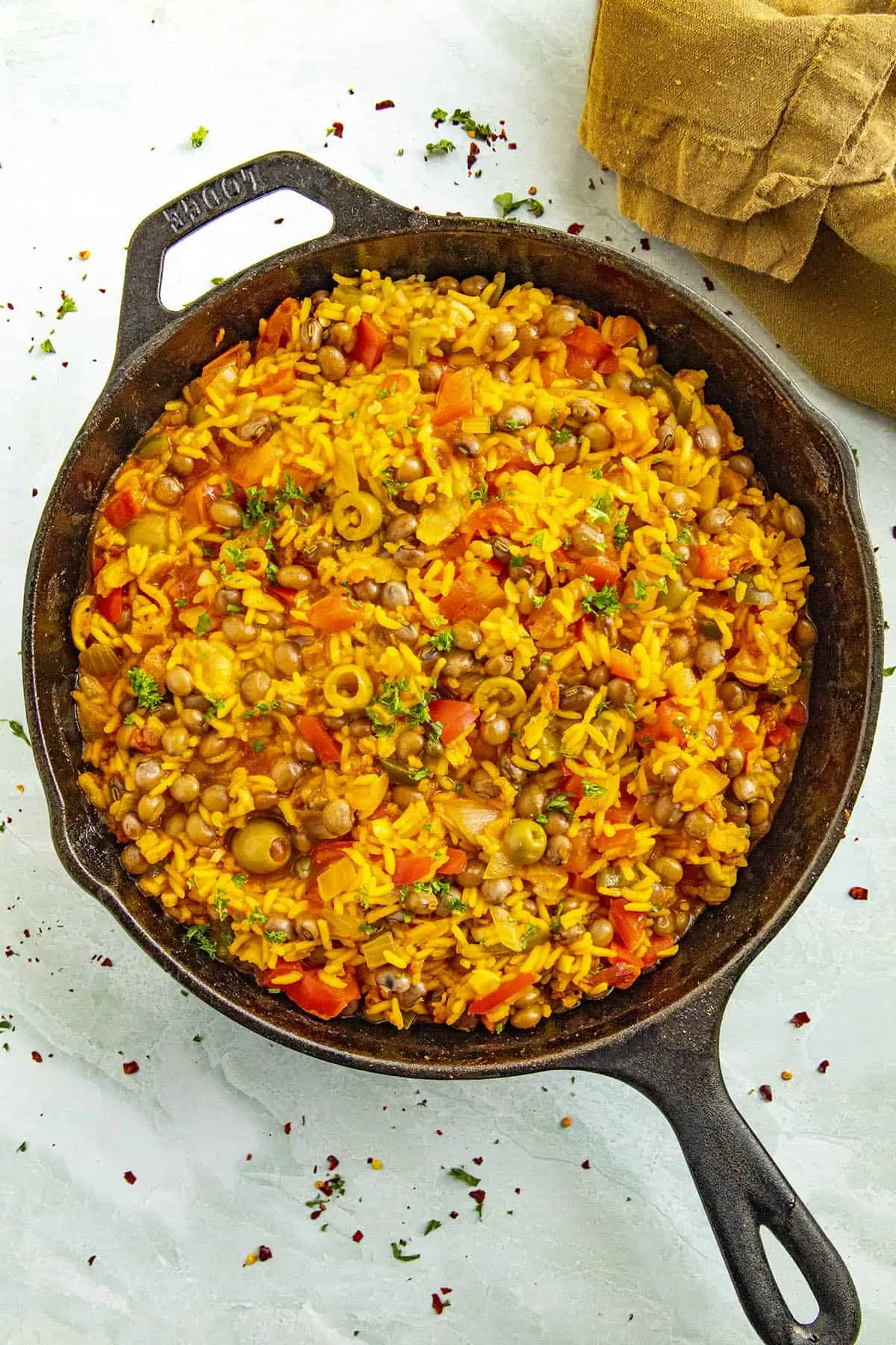 Arroz con Gandules in a hot pan