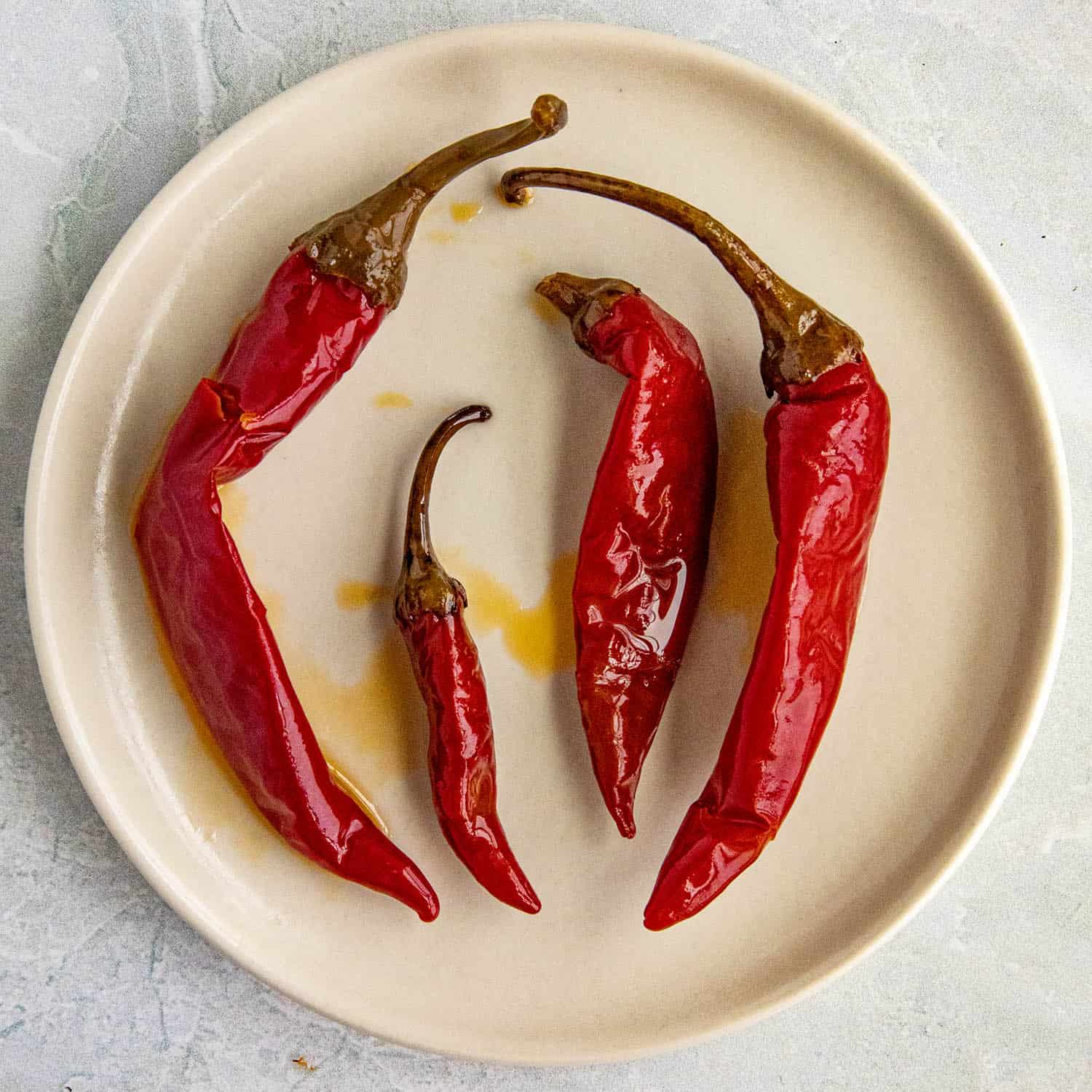https://www.chilipeppermadness.com/wp-content/uploads/2020/09/Calabrian-Peppers-SQ.jpg