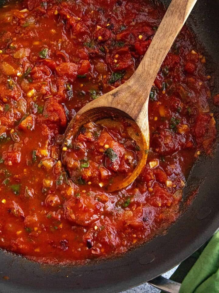 A spoonful of the Fra Diavolo Sauce