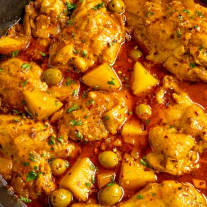 Pollo Guisado Recipe (Chicken Stew)