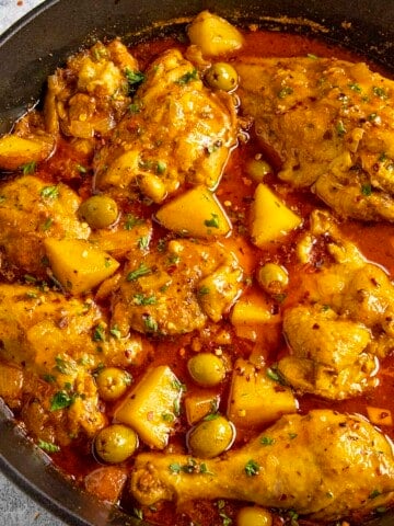 Pollo Guisado Recipe (Chicken Stew)