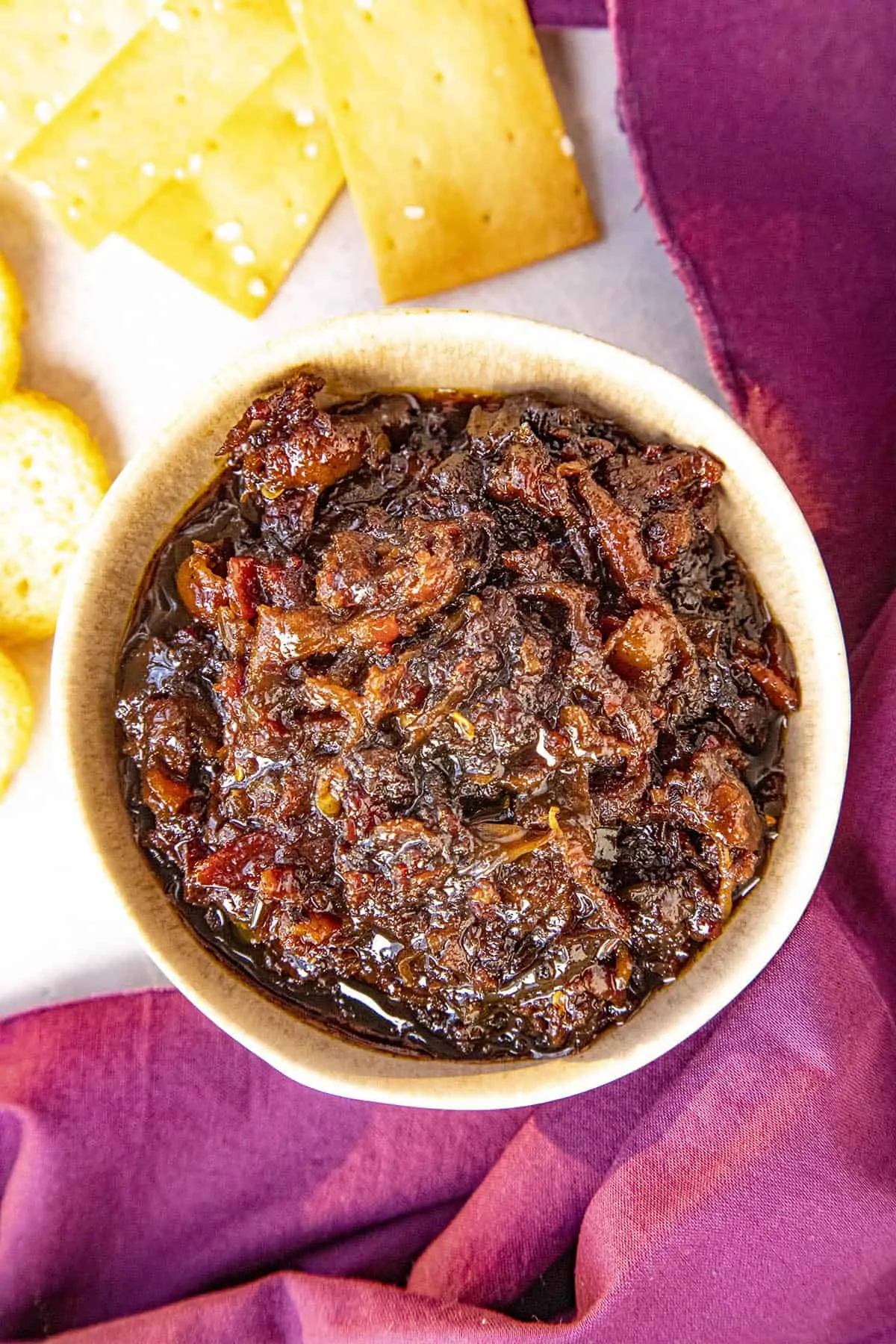 Bacon Jam in a bowl looking wow.