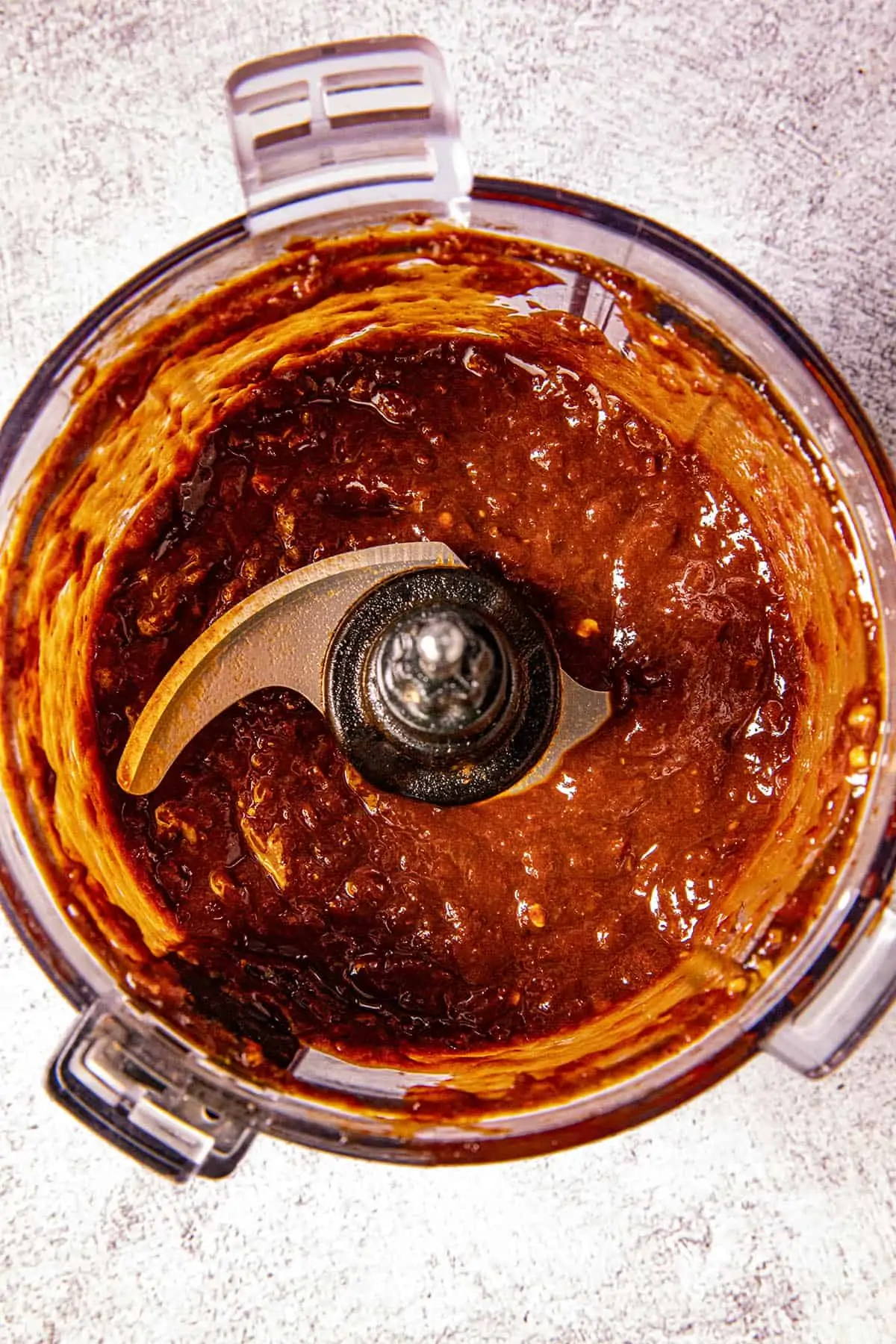 Spicy chili sauce for Camarones a la Diabla in a food processor