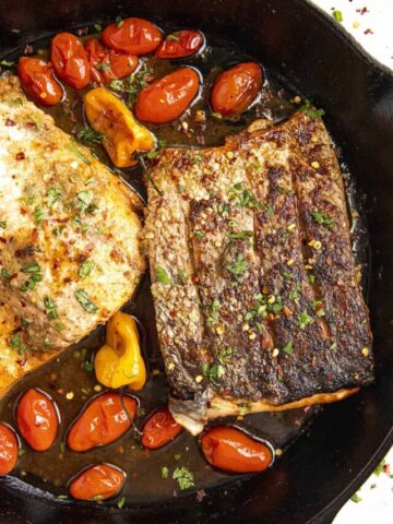 Jerk Salmon in a hot pan