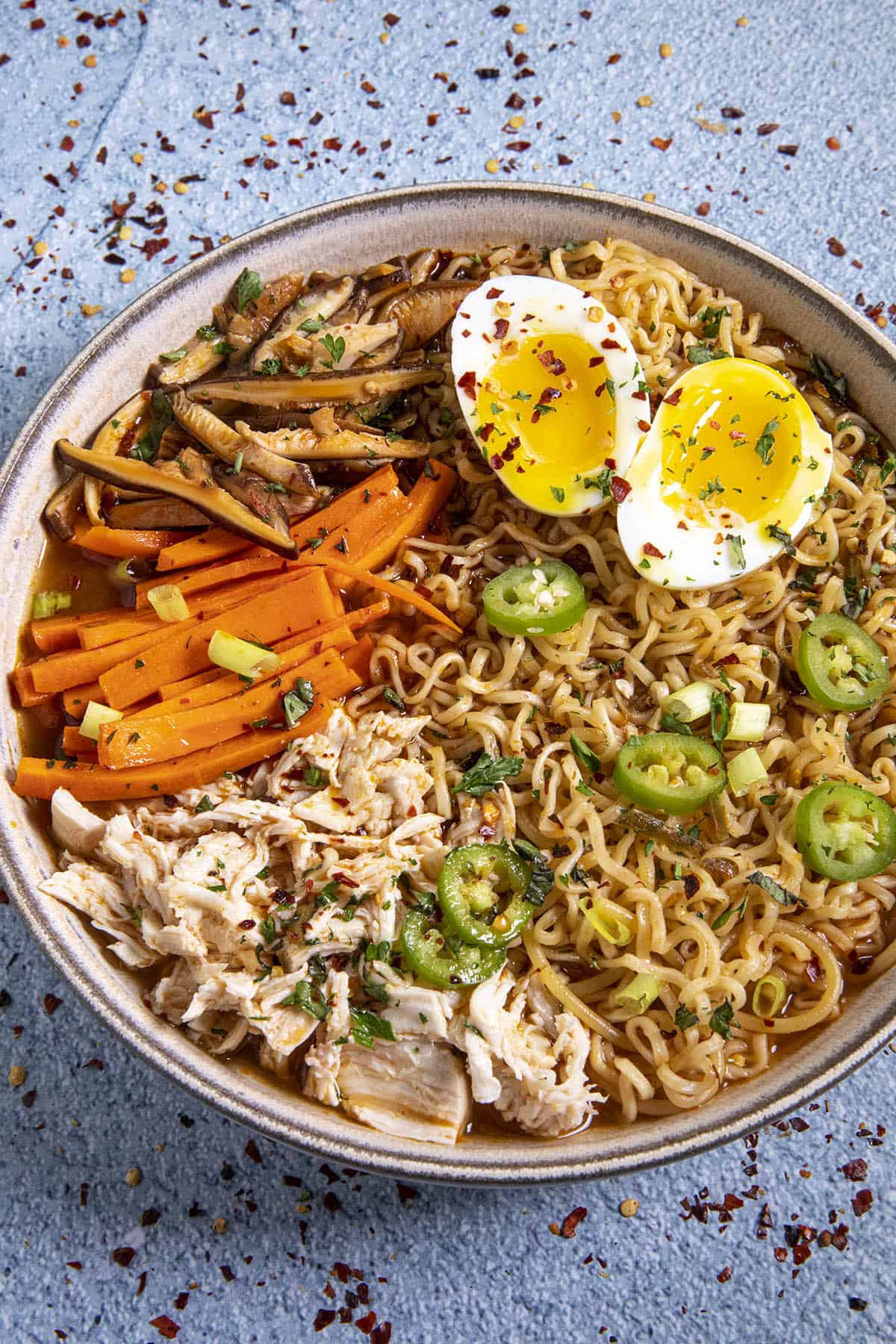 https://www.chilipeppermadness.com/wp-content/uploads/2021/09/Chicken-Ramen-Recipe4.jpg