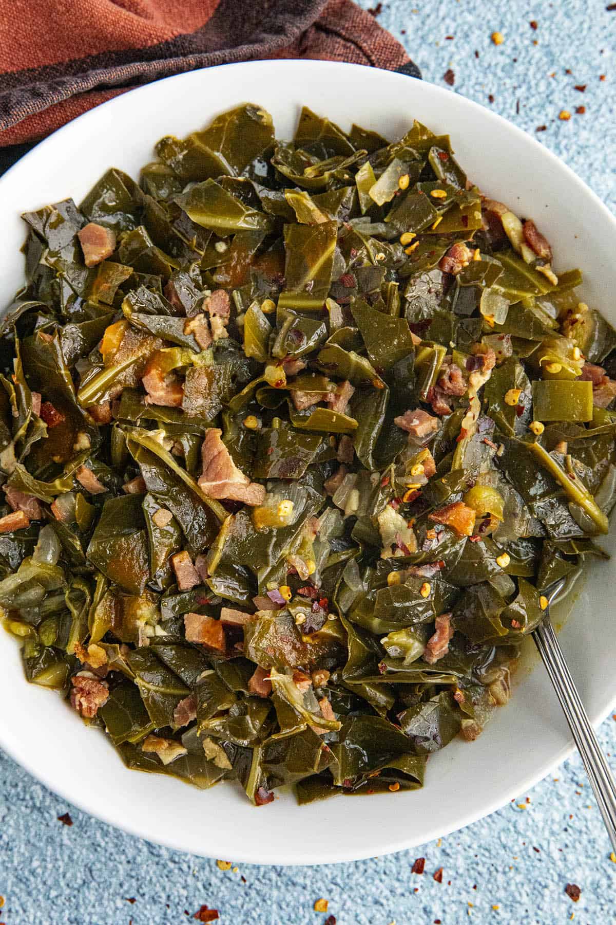 Southern Collard Greens in a bowl, ready to serve