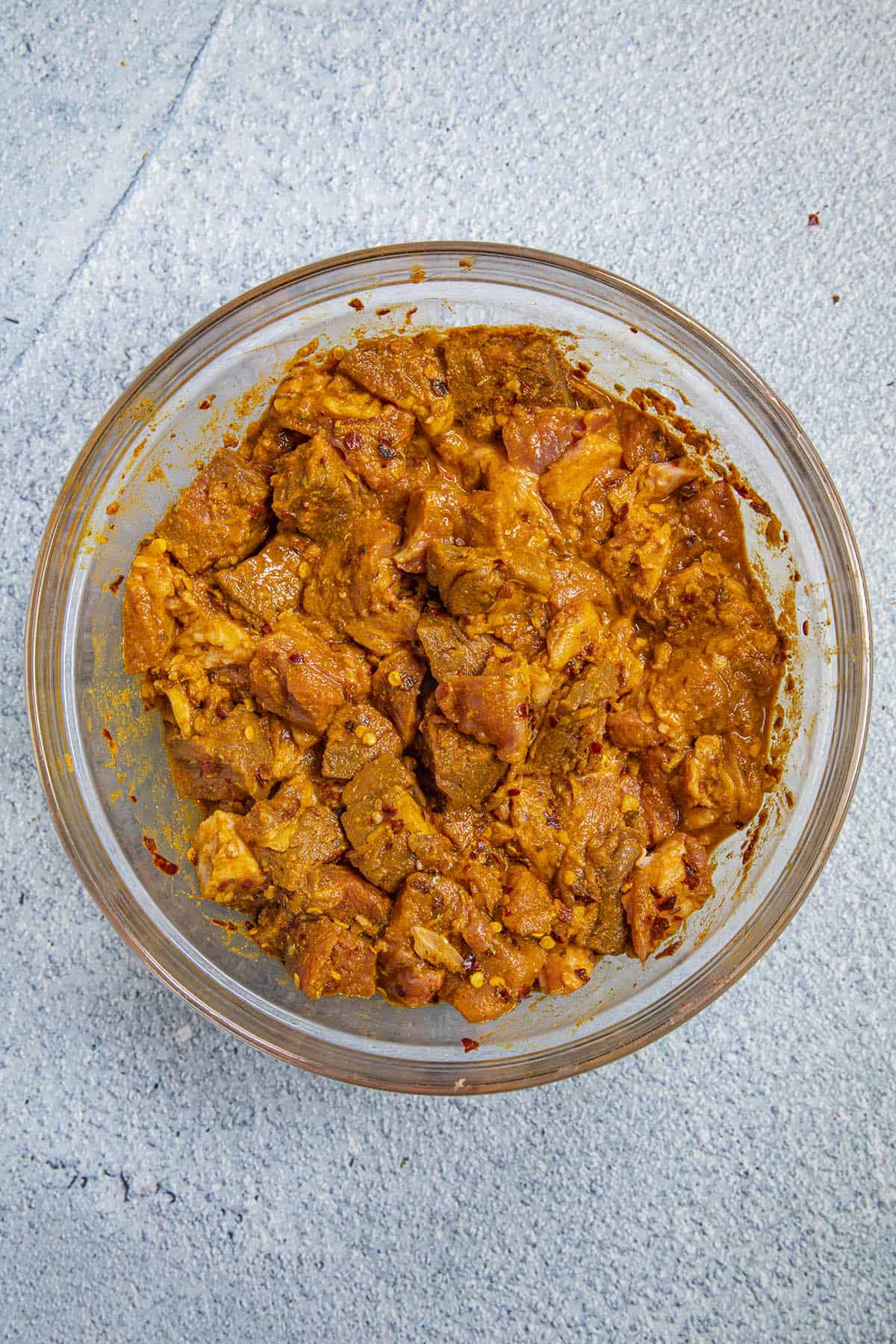 Marinating chopped lamb to make lamb vindaloo