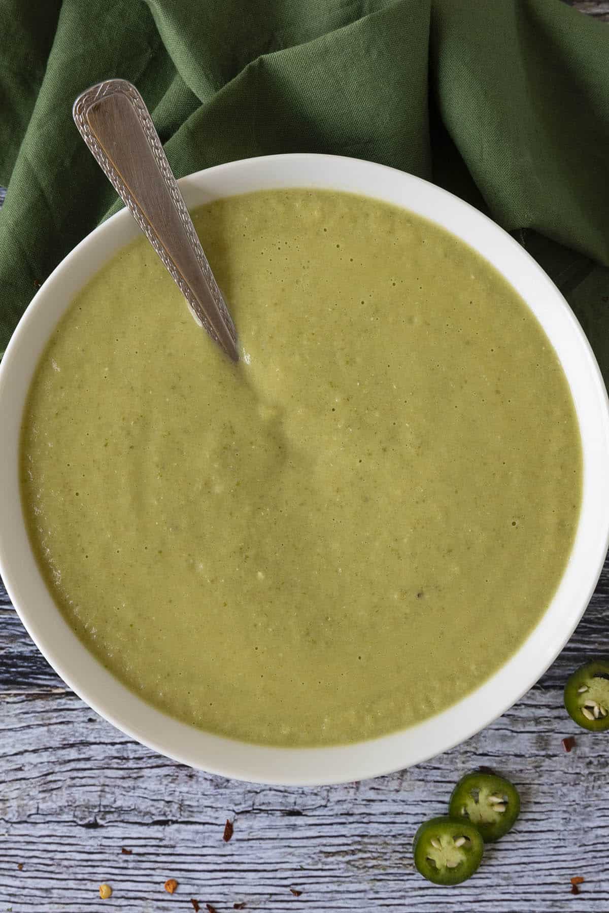 Creamy Jalapeno Sauce in a bowl