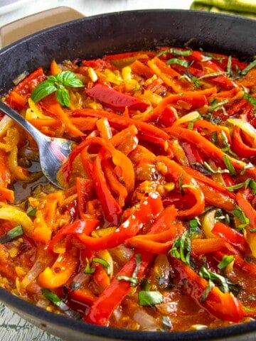 Serving Peperonata from the hot pan