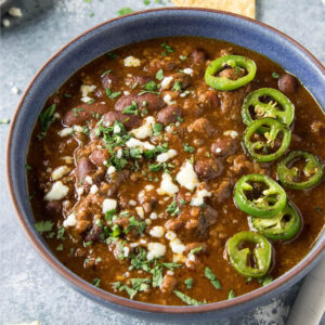 Southwest Style Slow Cooker Chili Recipe