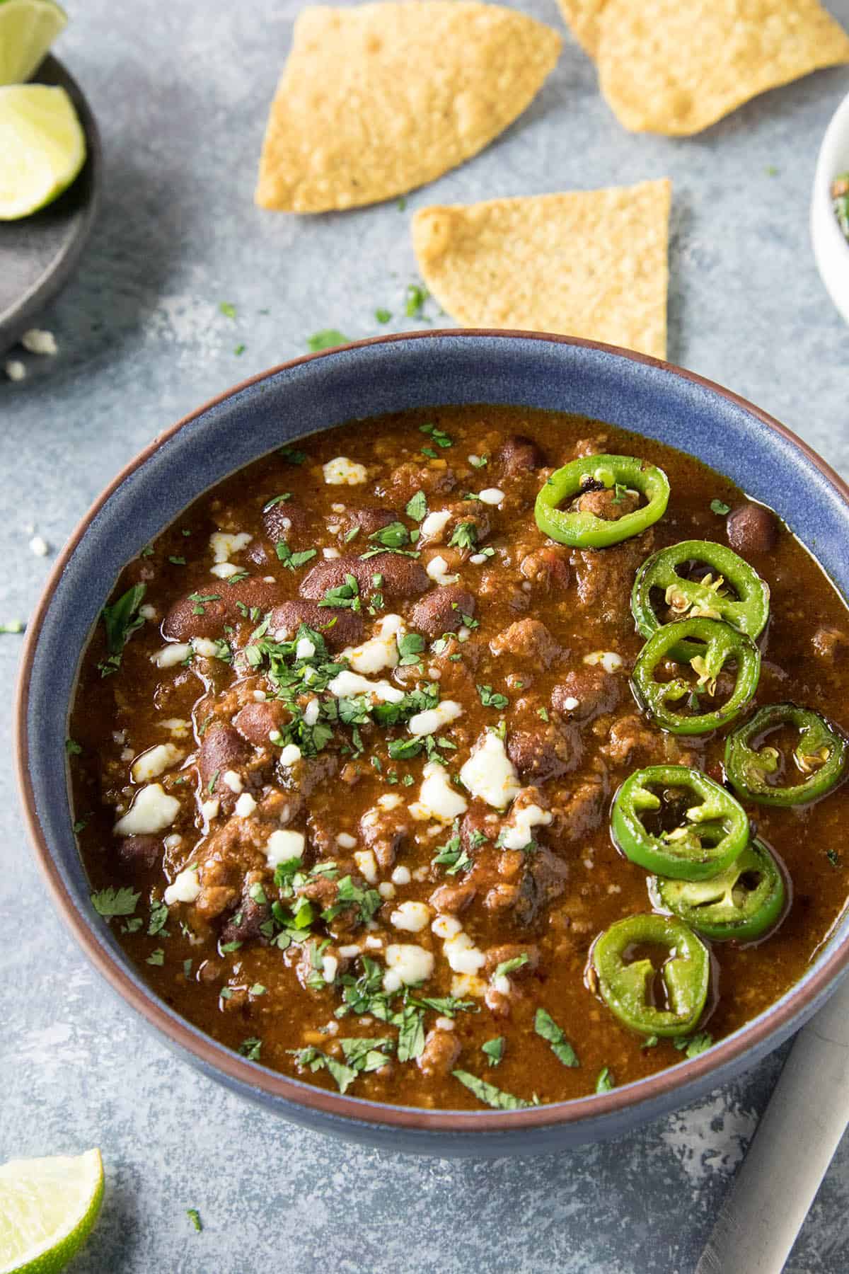 Southwest Style Slow Cooker Chili Recipe