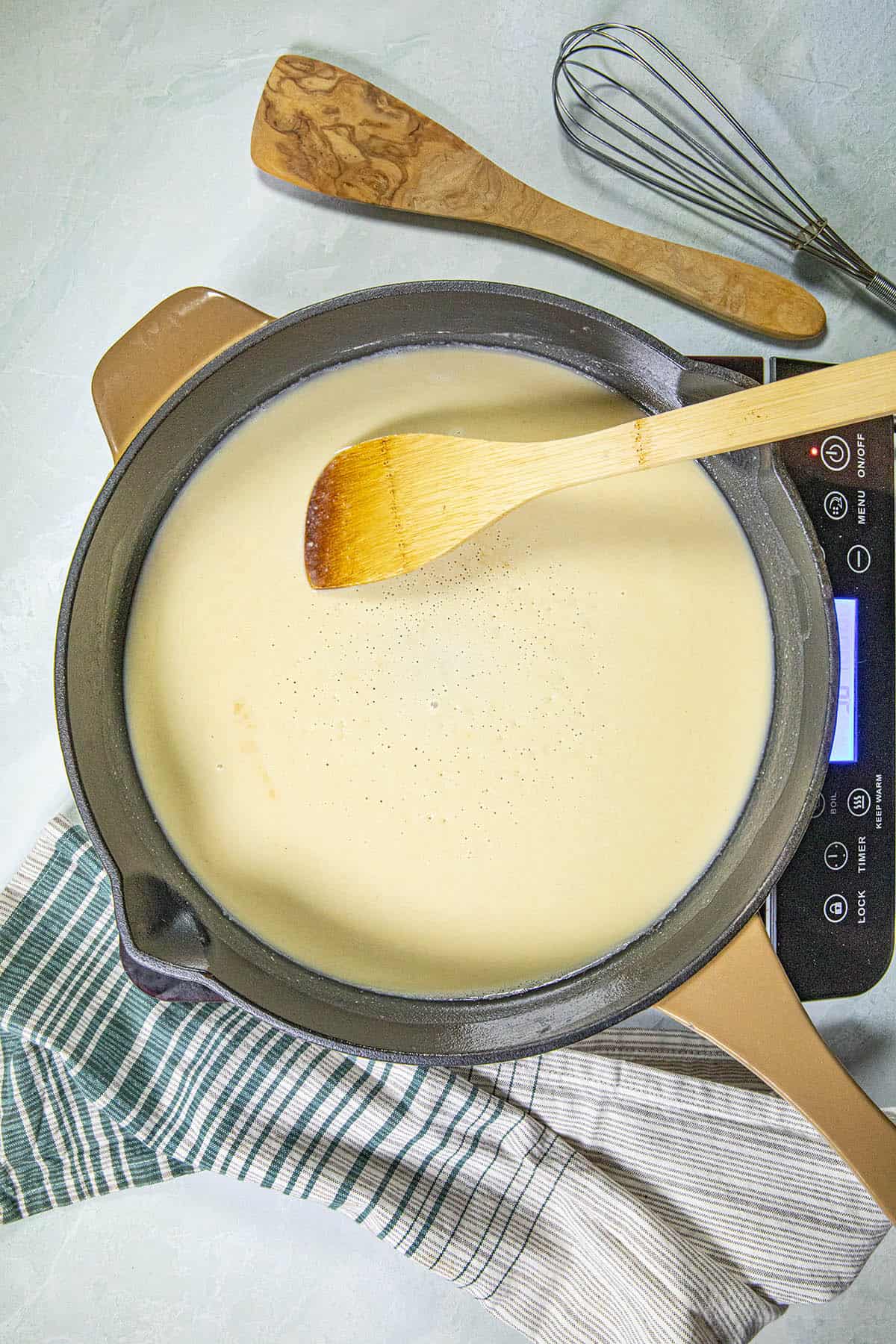 A white roux in a pan