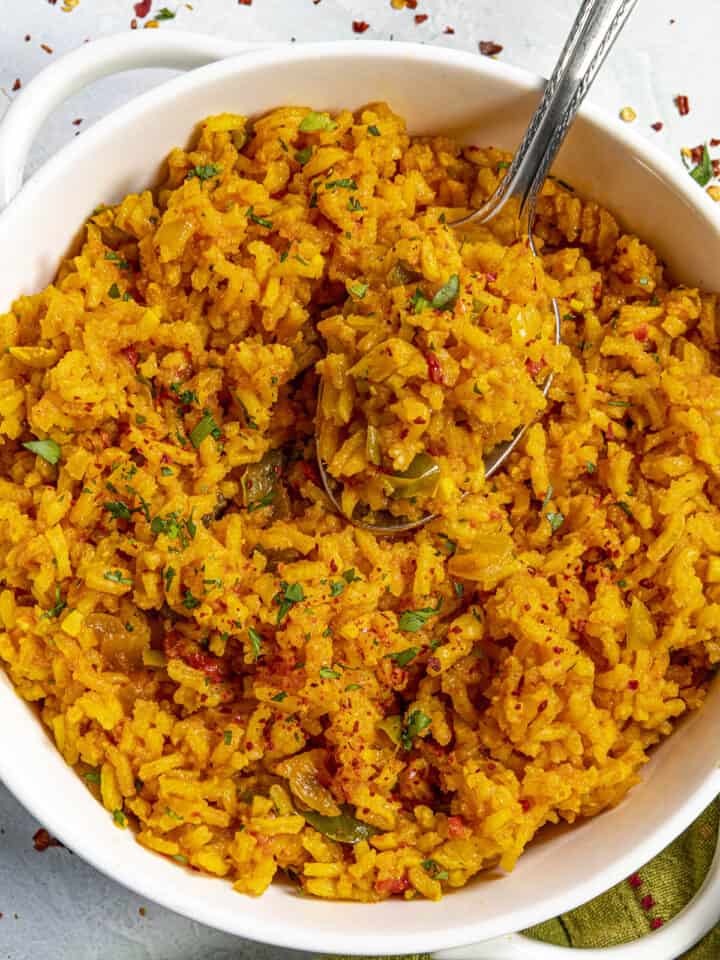 Yellow Rice Recipe (Arroz Amarillo)