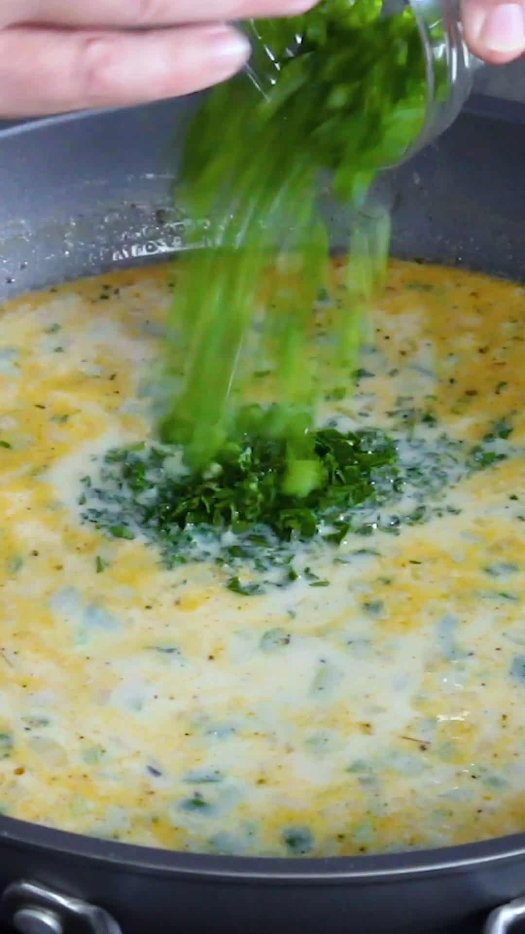 https://www.chilipeppermadness.com/wp-content/uploads/2023/03/Oyster-Stew-Step-4-poster.jpeg