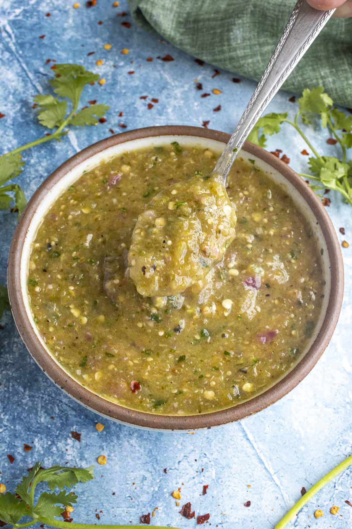 Creamy Tomatillo Sauce Recipe (Creamy Verde)