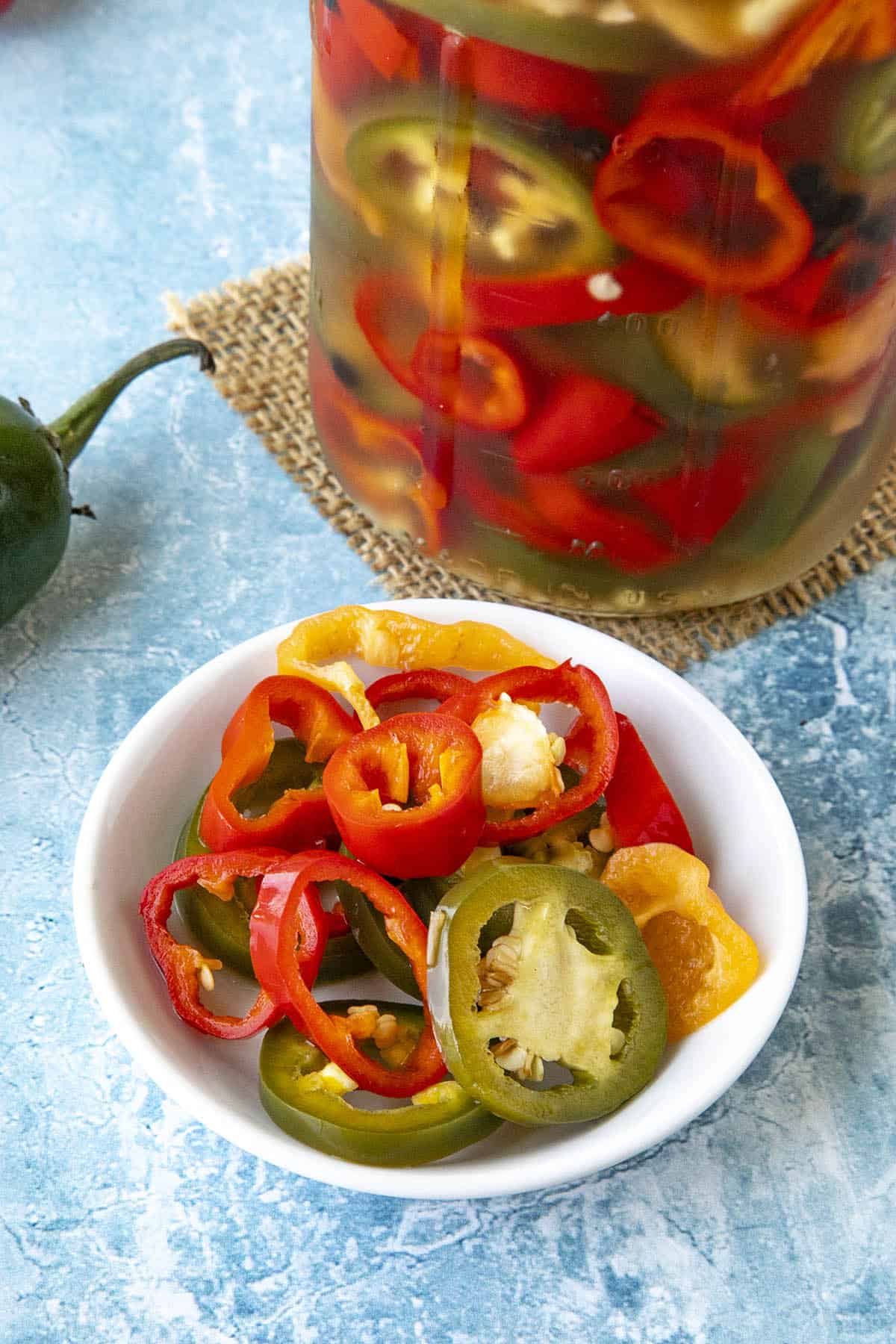 How to Pickle Chili Peppers - a Recipe Guide