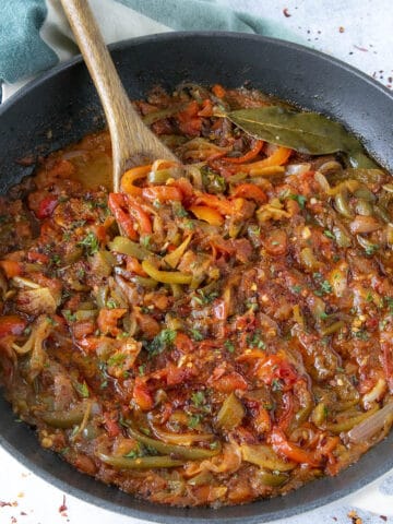 Piperade Recipe (Basque Tomato-Pepper Sauce)