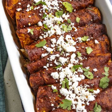 Chicken Enchiladas Recipe (Enchiladas Rojas)