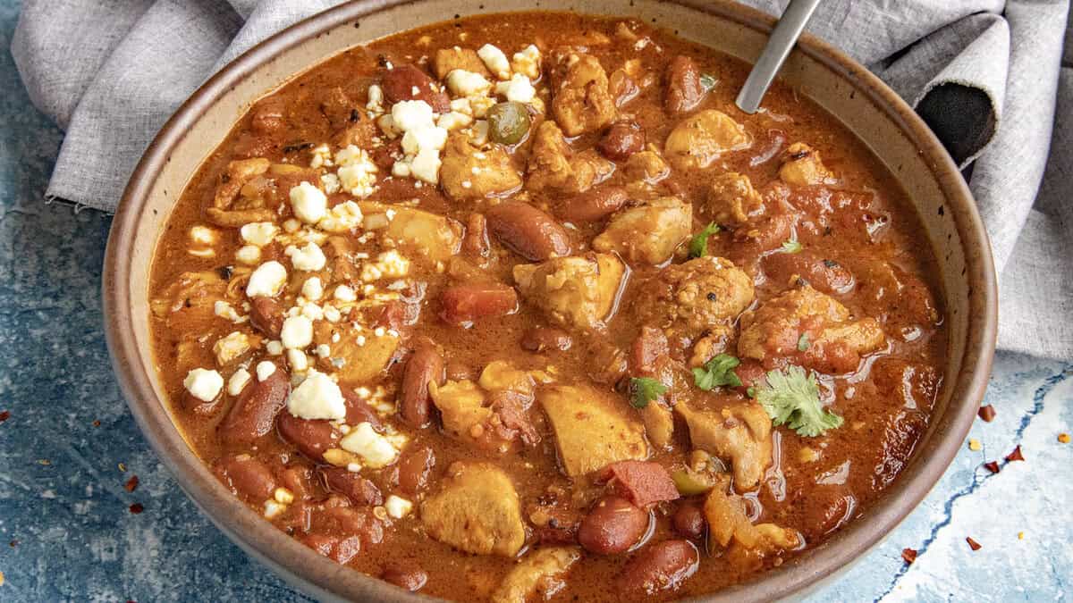Buffalo Chicken Chili Recipe (Award Winner!) - Chili Pepper Madness