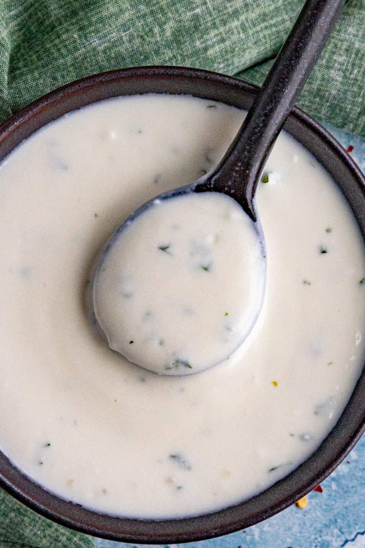 A large scoop of Halal White Sauce