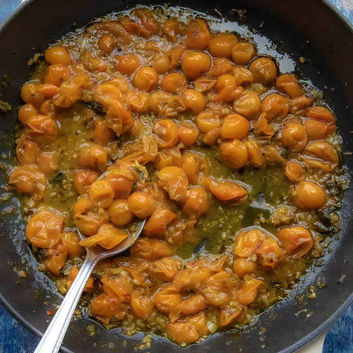 Tuscan Cherry Tomato Sauce Recipe - Chili Pepper Madness