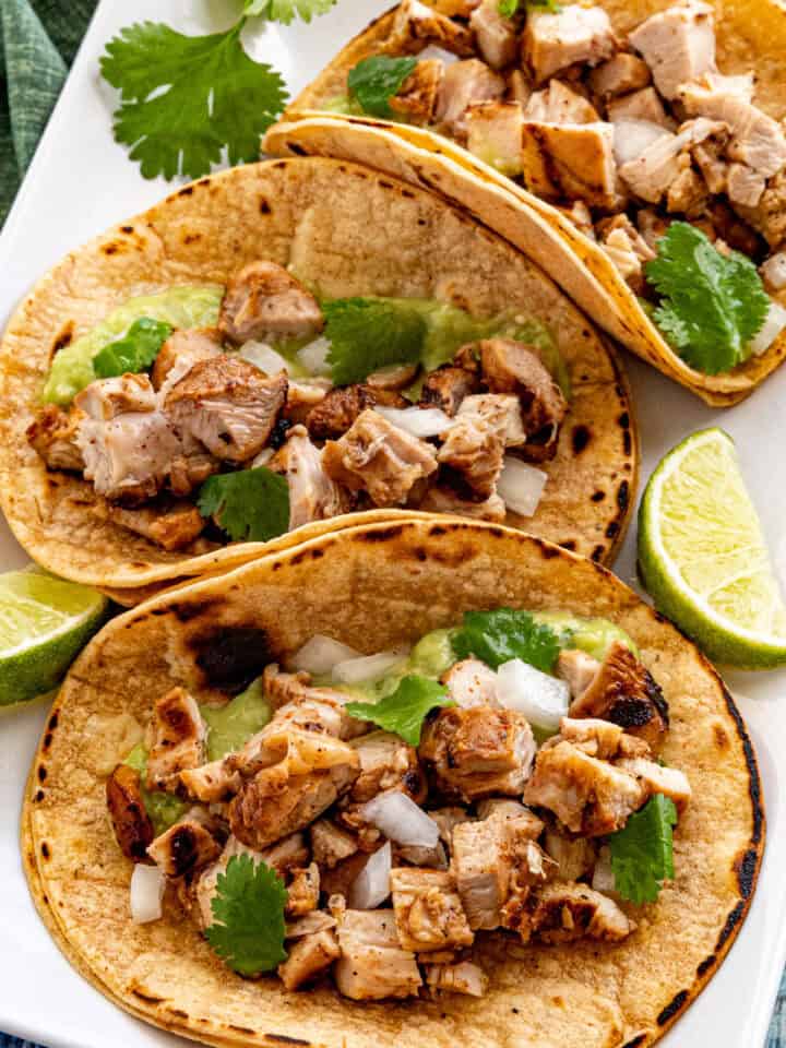 Juicy and moist street style chicken tacos served on corn tortillas