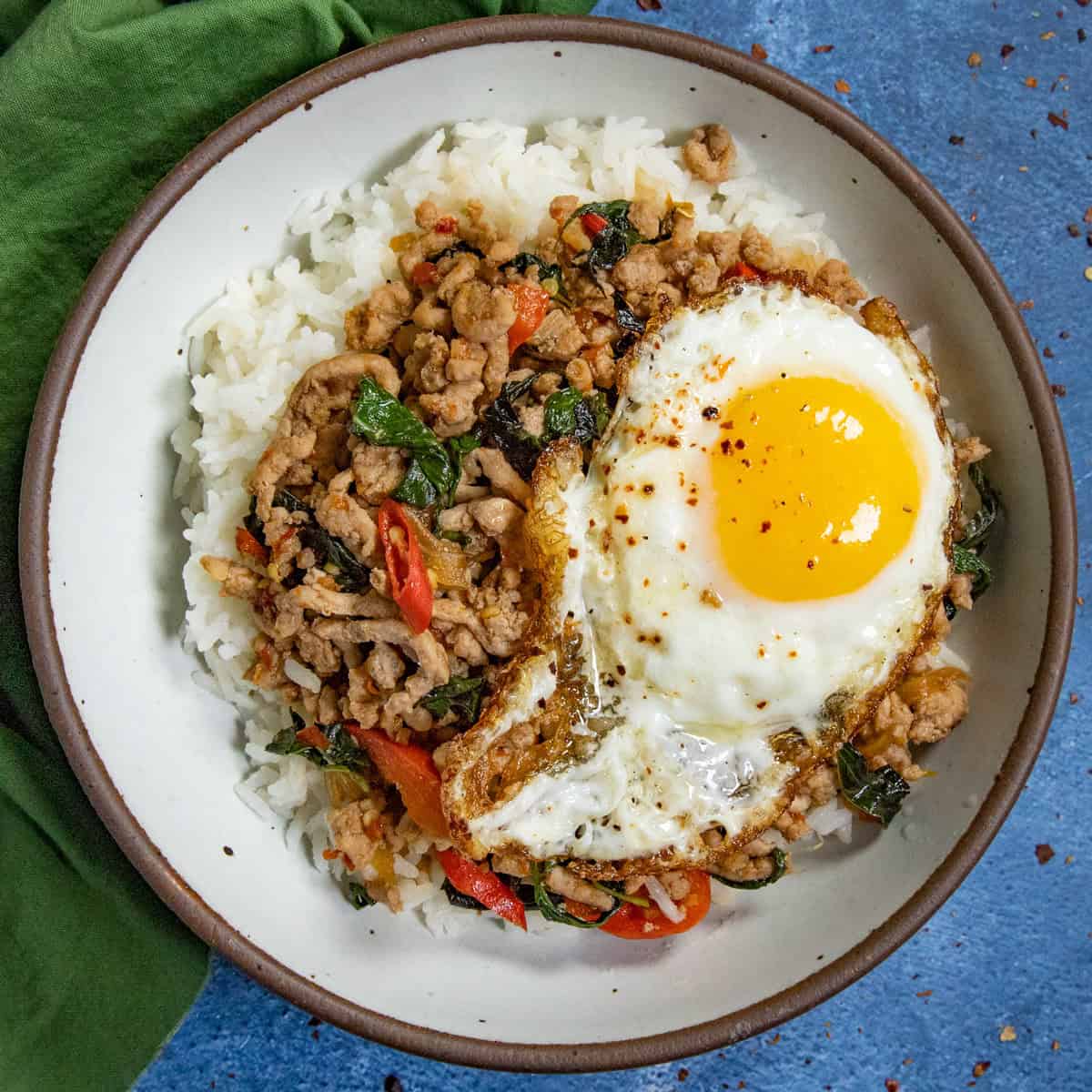 Pad Kra Pao (Thai Basil Stir Fry Recipe)-image