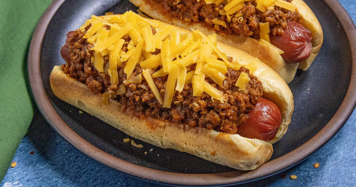 Hot Dog Chili (Chili Sauce for Chili Dogs) - Chili Pepper Madness